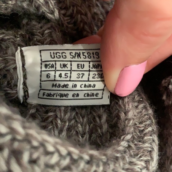 UGG Boots - Picture 7 of 7